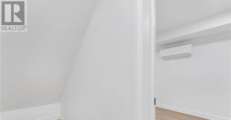 2-4 Monk Street, Ottawa, ON, K1S 3Y5 - 5