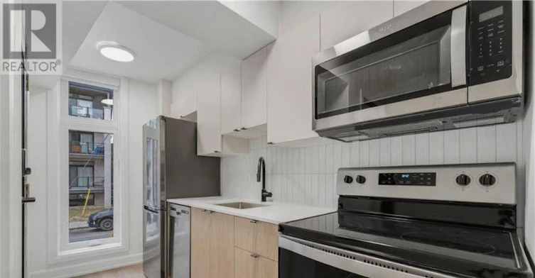 2-4 Monk Street, Ottawa, ON, K1S 3Y5 - 2