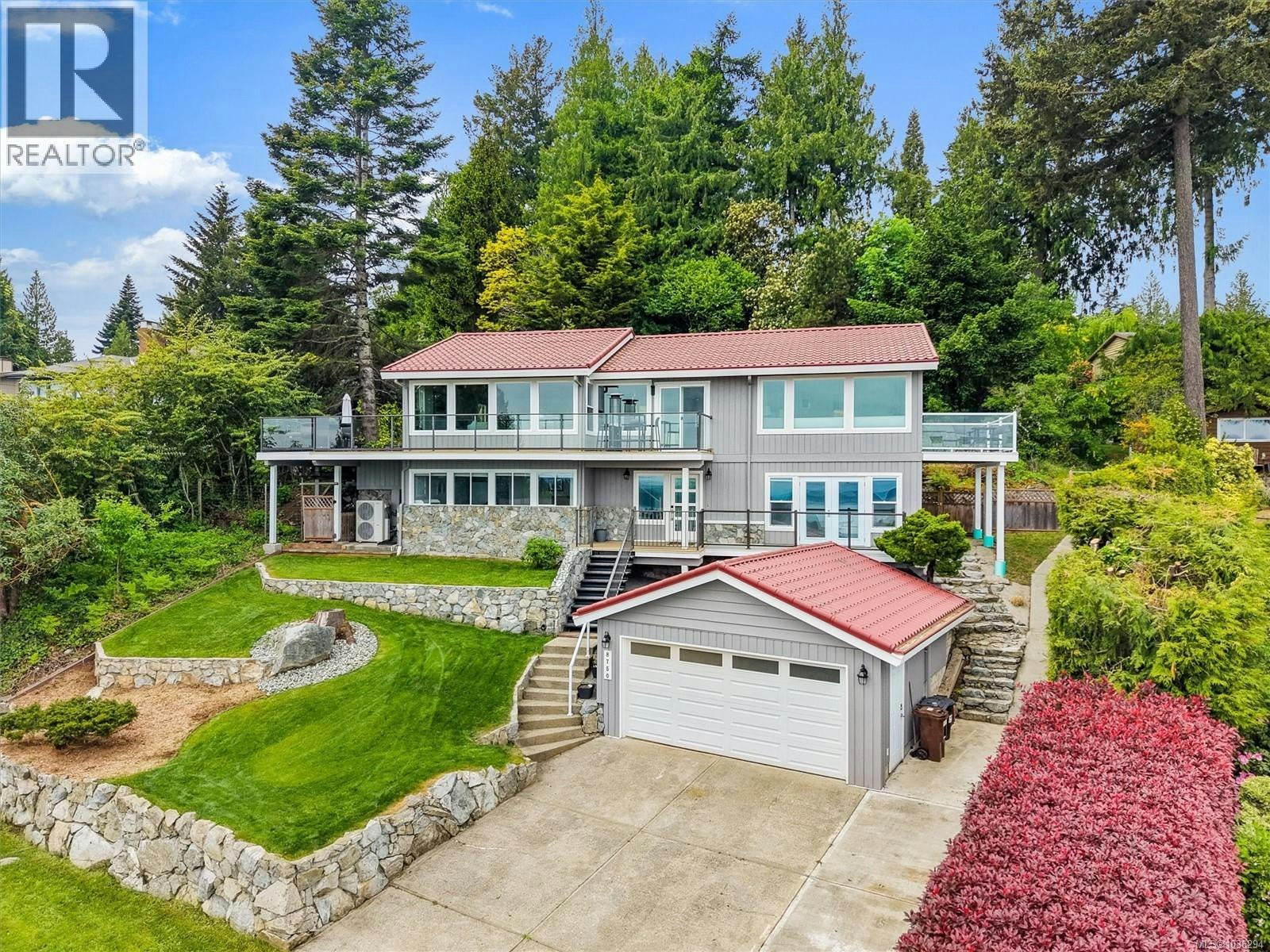 8750 Pender Park Drive, North Saanich, BC, V8L 3Z5