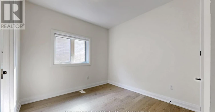 97 Halldorson Avenue, Aurora, ON, L4G 0C5 - 11