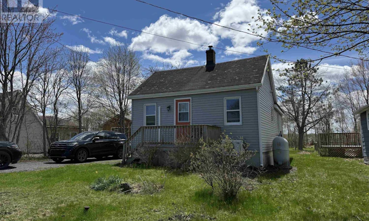 39 Coll Avenue