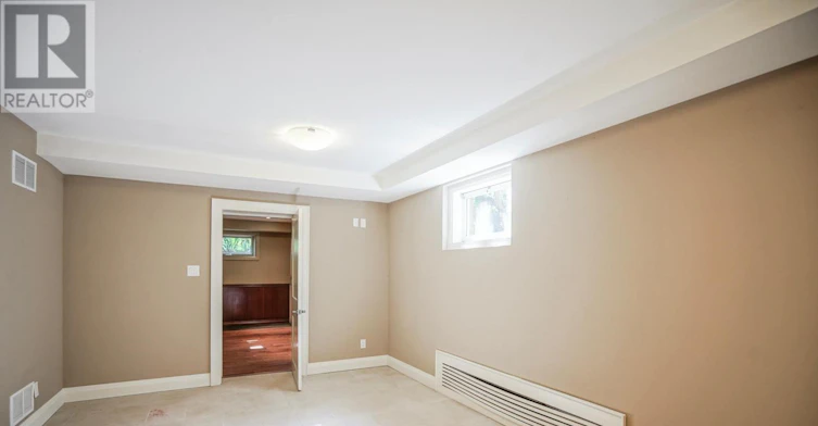 28 Wembley Avenue, Markham, ON, L3R 2A9 - 32