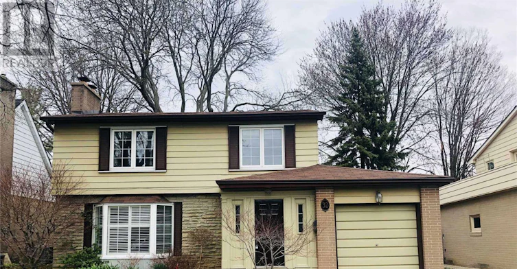 32 Almond Avenue, Markham, ON, L3T 1L1