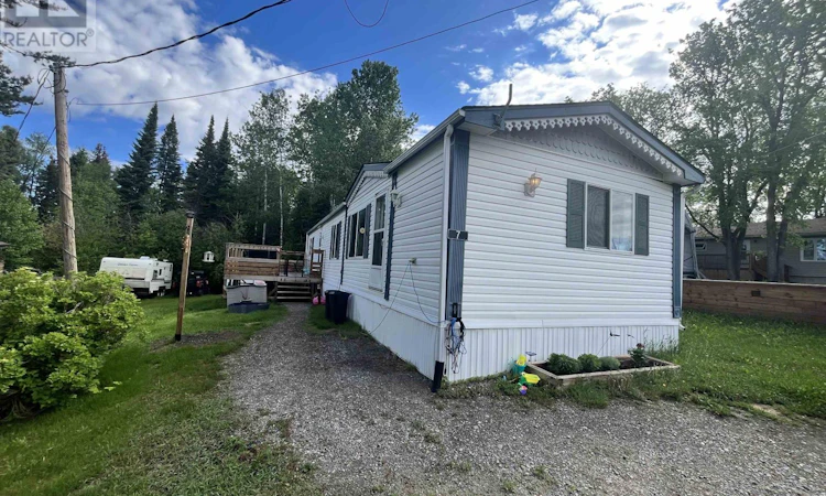 7 Short Forest Drive