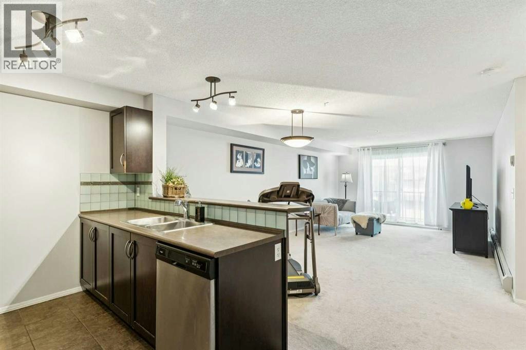 4210-60 Panatella Street NW, Calgary, AB, T3K 0M1