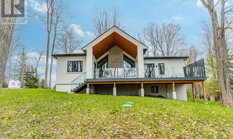 160 Sumcot Drive