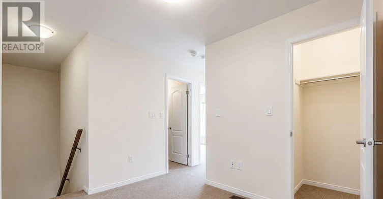 5010 Desantis Drive, Lincoln, ON, L0R 1B2 - 13
