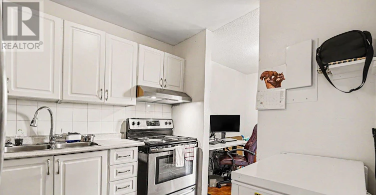 1002-2000 Jasmine Crescent, Ottawa, ON, K1J 8K4 - 9