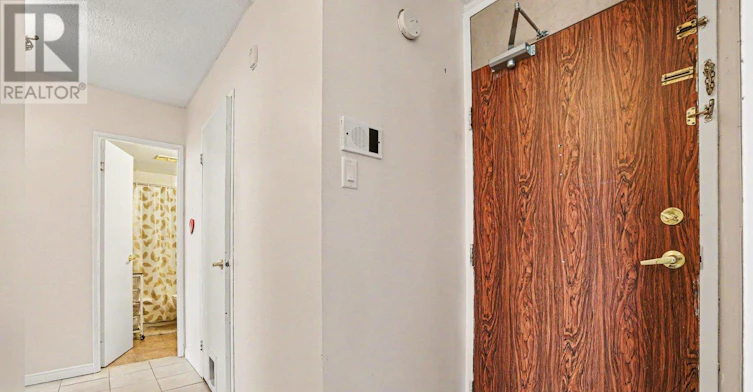 1002-2000 Jasmine Crescent, Ottawa, ON, K1J 8K4 - 4