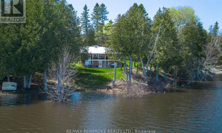 714 Lacroix Bay Road