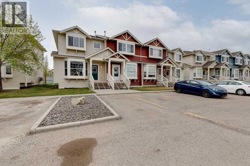 1001-703 Luxstone Square SE, Airdrie, AB, T4B 0A4