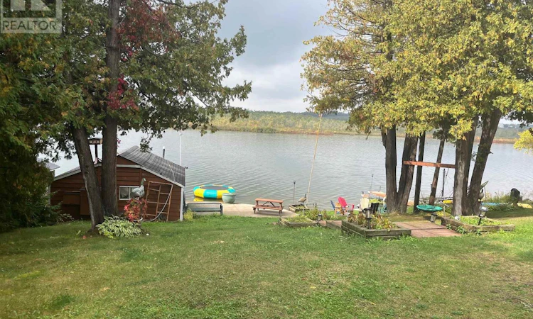 275 Muskie Mile Lane