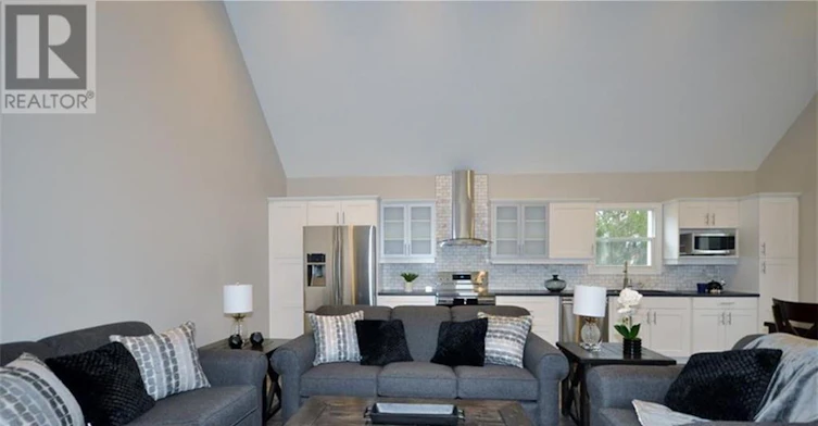 2-33 Beaconsfield Avenue, London, ON, N6C 1B6 - 3