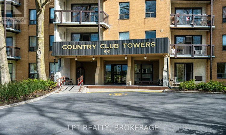 208-66 Greenview Drive