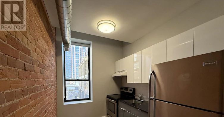 310-2870 Dundas Street W, Toronto, ON, M6P 1Y8 - 5