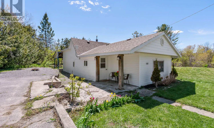 192 Crookston Road