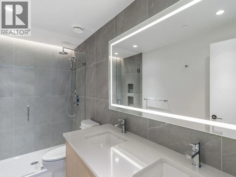 313-3051 Abbott Street, Kelowna, BC, V1P 0P1 - 5