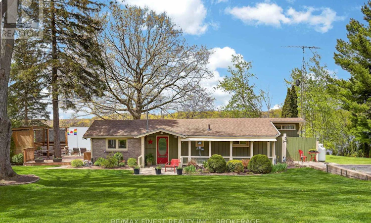 77 Hickory Lane