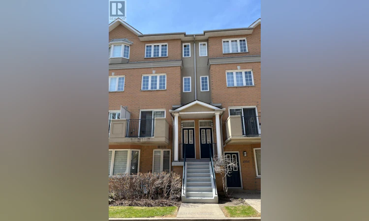 1502-28 Sommerset Way