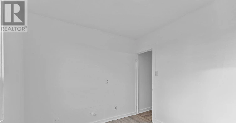 570 Jones Avenue, Toronto, ON, M4J 3H1 - 28