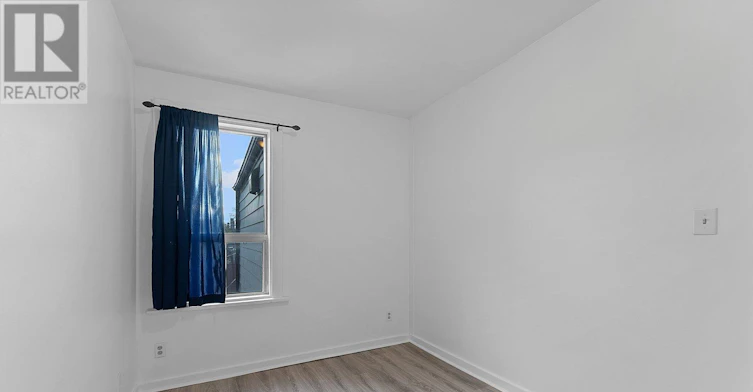 570 Jones Avenue, Toronto, ON, M4J 3H1 - 26