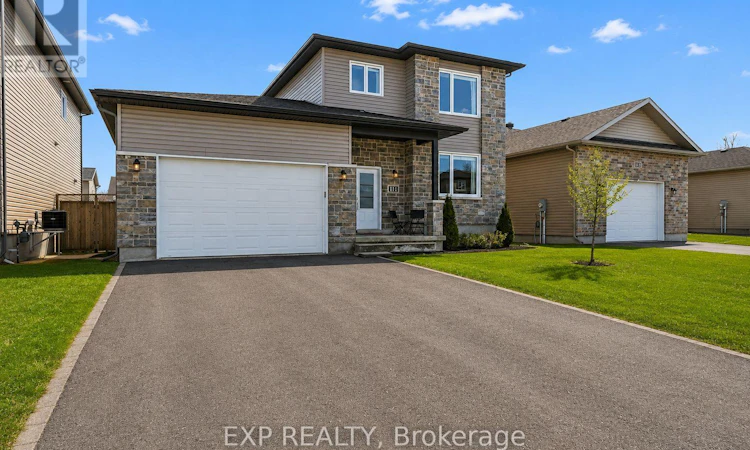 111 Desjardins Street
