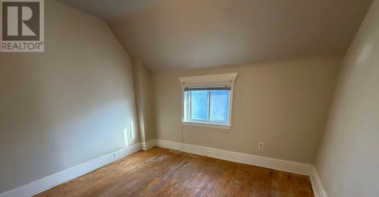 UPPER-515 Warden Avenue, Toronto, ON, M1L 3Z2 - 9