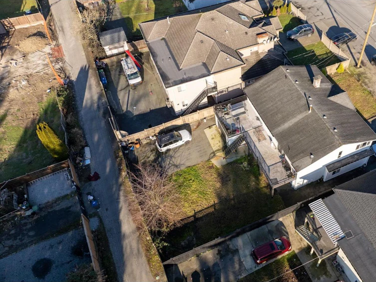 7923 122a Street, Surrey, BC, V3W 3T4 - 22