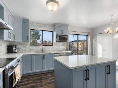 7923 122a Street - 4