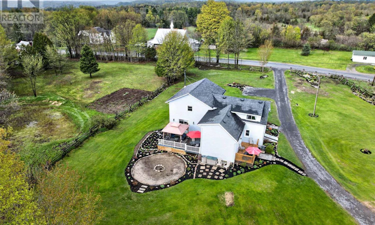 311 Burridge Road