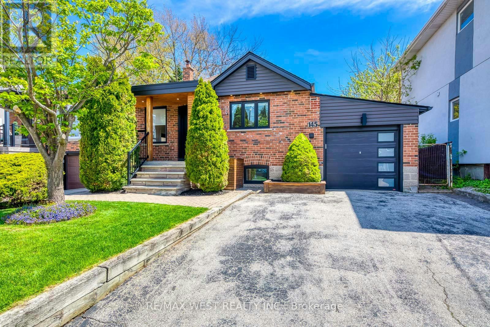 145 Bexhill Avenue, Toronto, ON, M1L 3C5