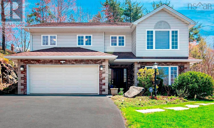 91 Ridgevale Drive