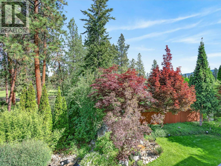 3929 Gallaghers Circle, Kelowna, BC, V1W 3Z9 - 36