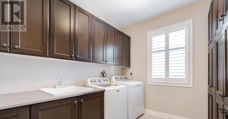 3318 Charles Biggar Drive, Oakville, ON, L6M 1P7 - 43