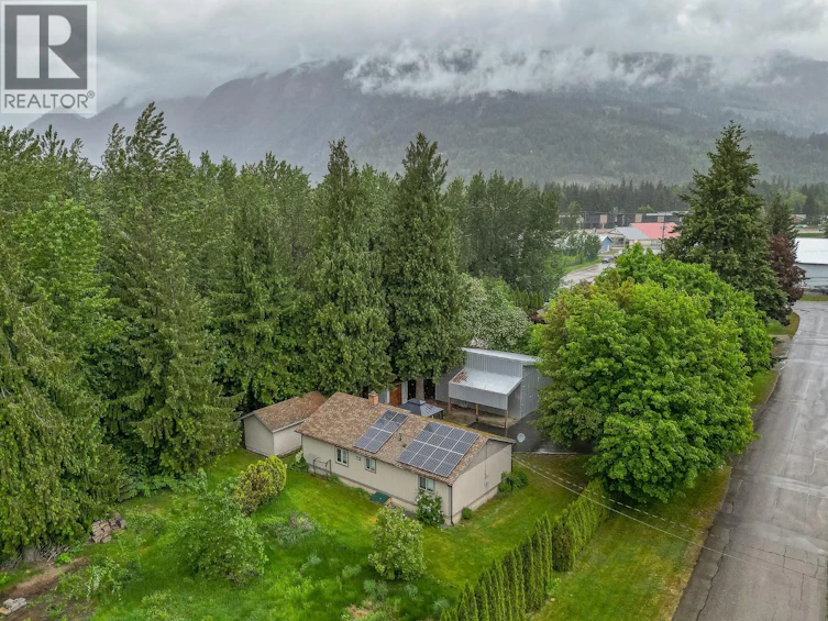 1226 S Green Road, Sicamous, BC, V0E 2V1 - 40