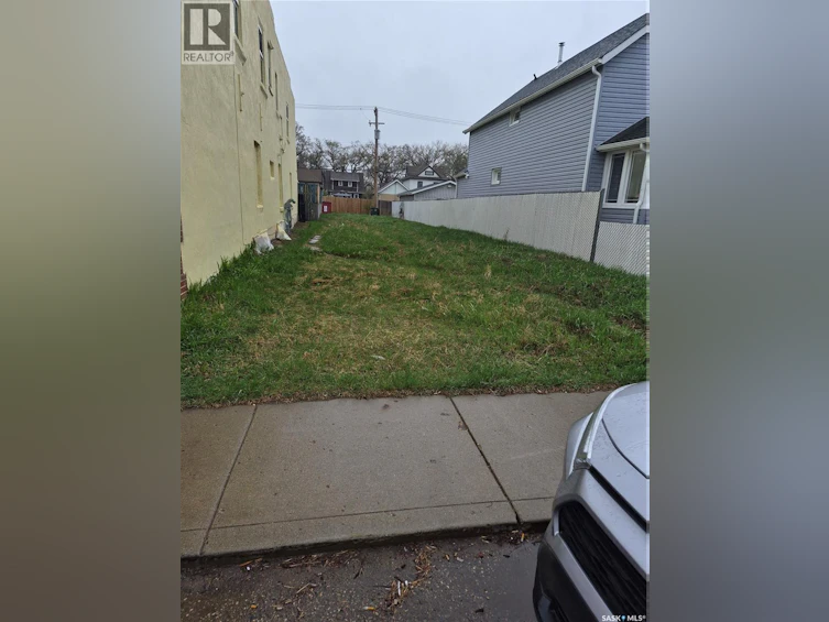 219 D Avenue S, Saskatoon, SK, S7M 1P8