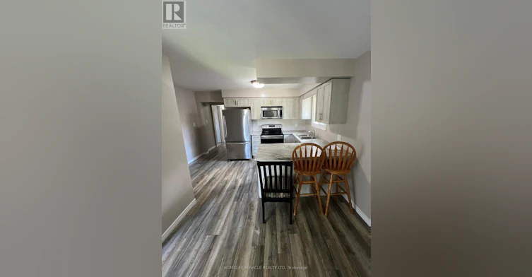 10 Trelawn Parkway, Welland, ON, L3C 1W3 - 4