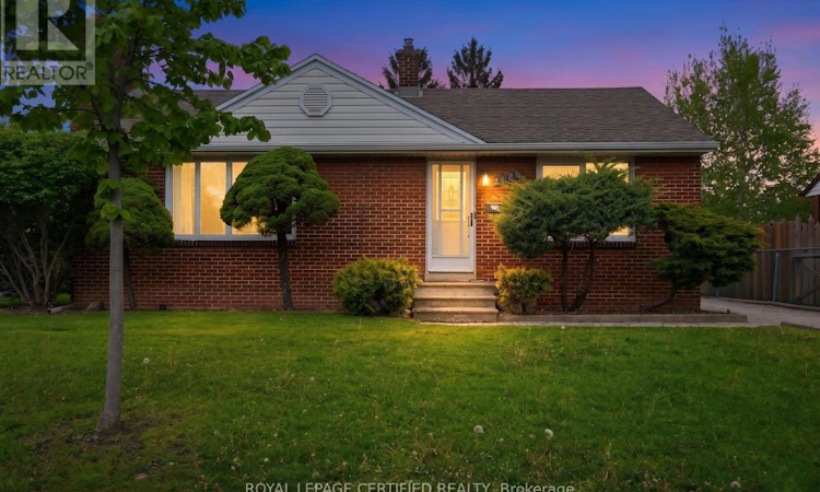2485 Dominion Boulevard