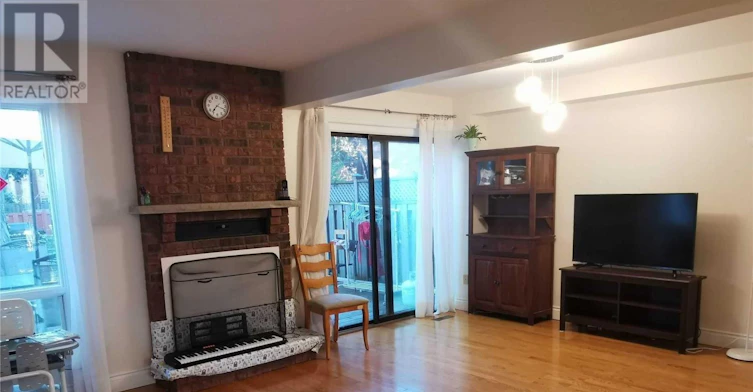 75 Ecclesfield Drive, Toronto, ON, M1W 2Y3 - 5