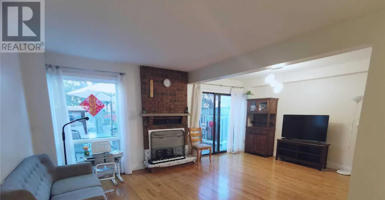 75 Ecclesfield Drive, Toronto, ON, M1W 2Y3 - 6