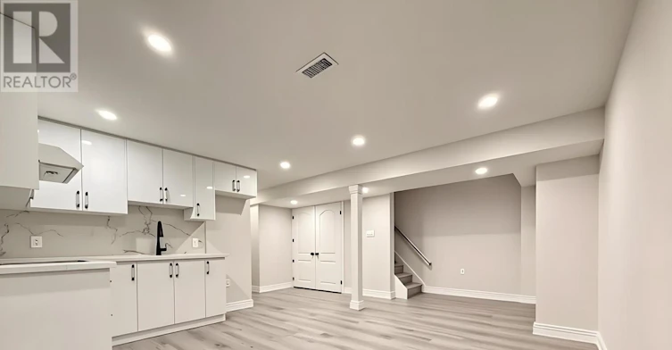 BASEMENT-402 Handley Crescent, Newmarket, ON, L3Y 4T4 - 3