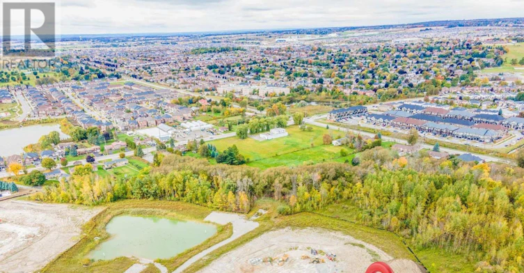134 Jonkman Boulevard, Bradford West Gwillimbury, ON, L3Z 4J8 - 3
