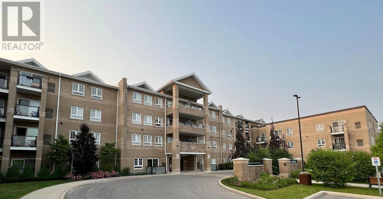 307-481 Rupert Avenue, Whitchurch-Stouffville, ON, L4A 1T7