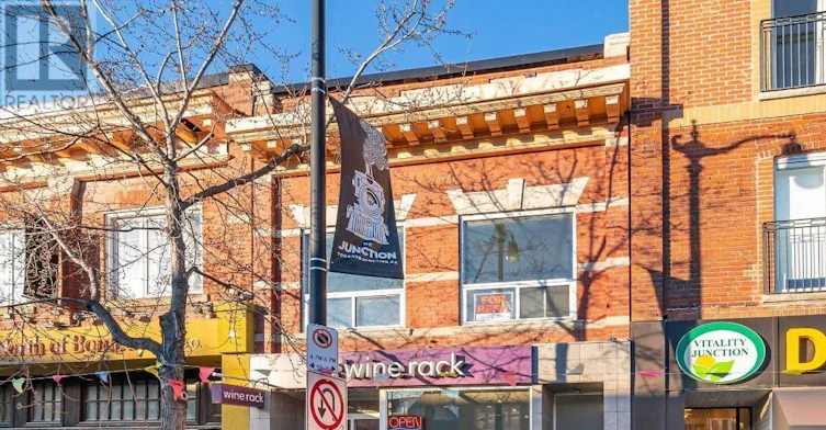UPPER-2994 Dundas Street W, Toronto, ON, M6P 1Z3 - 20