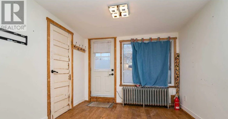 UPPER-2994 Dundas Street W, Toronto, ON, M6P 1Z3 - 5