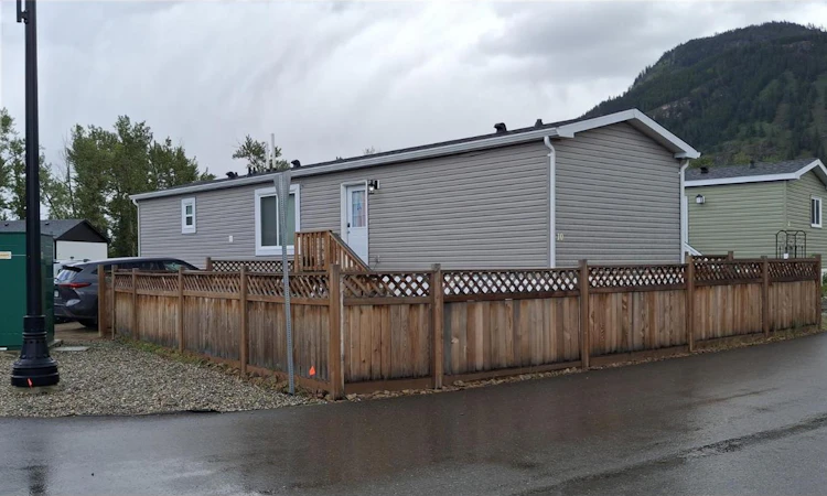 10-235 Aylmer Road