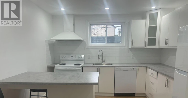 B-1540 Maxime Street, Ottawa, ON, K1B 3L1 - 7