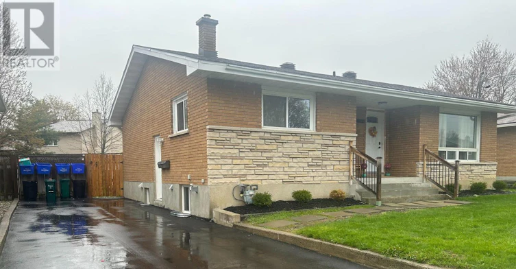 B-1540 Maxime Street, Ottawa, ON, K1B 3L1 - 2