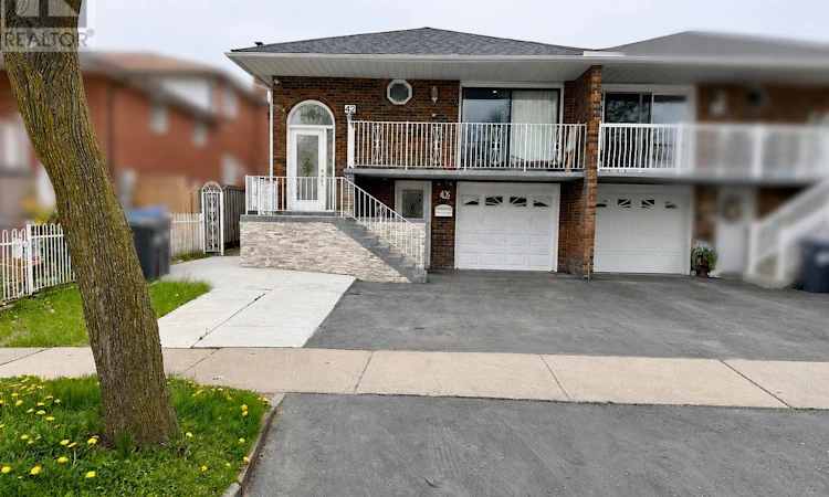 42 Royal Salisbury Way