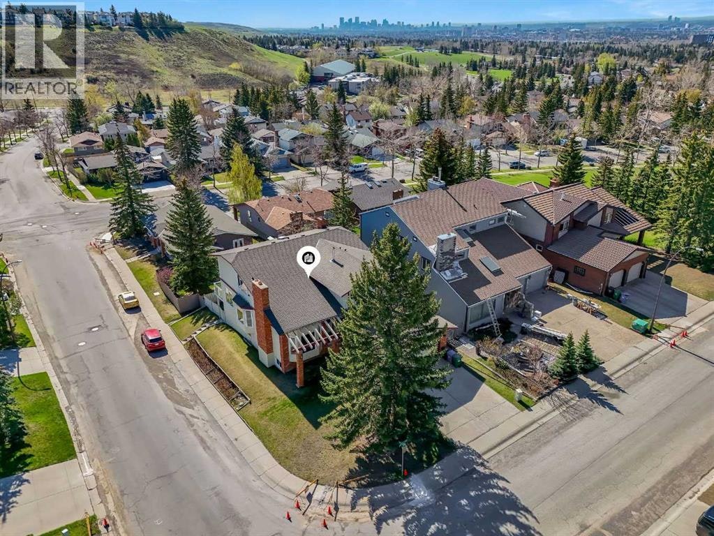 4 Edgehill Crescent NW, Calgary, AB, T3A 2X6